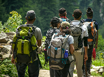 Digitale Radios beim Wandern: Verbesserung der Kommunikation und Sicherheit in der freien Natur